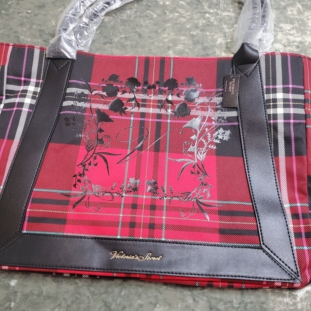 Victoria's‎ Secret Plaid Floral Tote - Picture 2 of 5